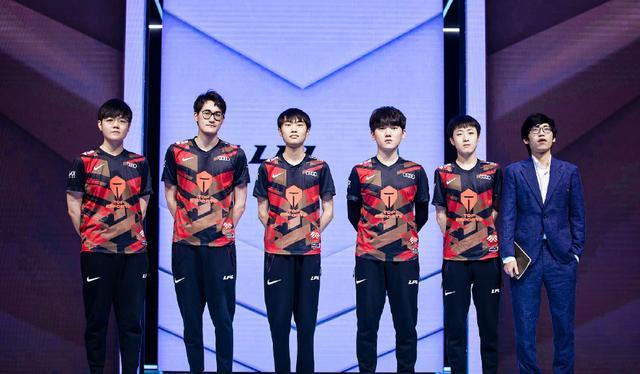 3年前的今 3年前的今