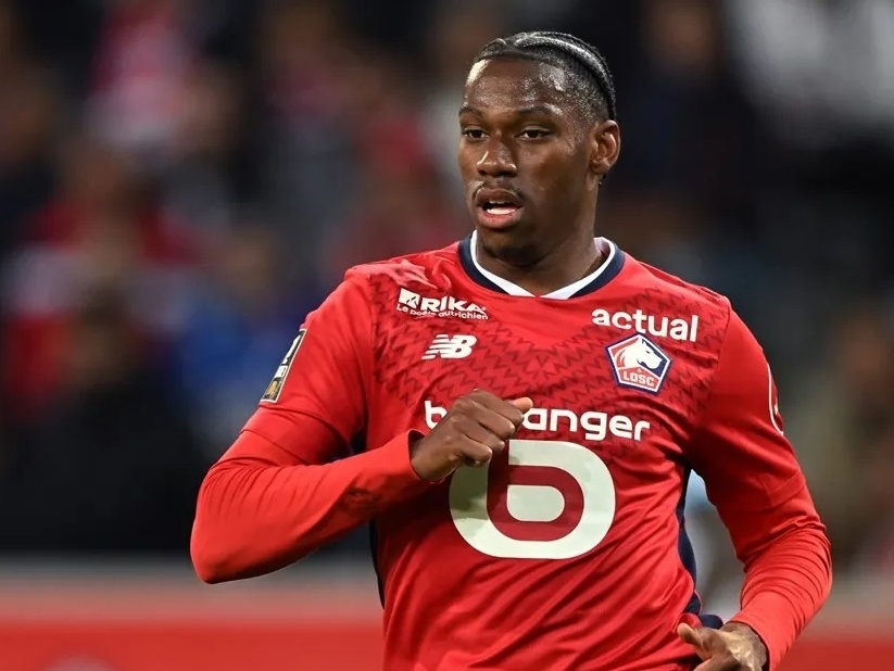 位球员都有 位球员都有