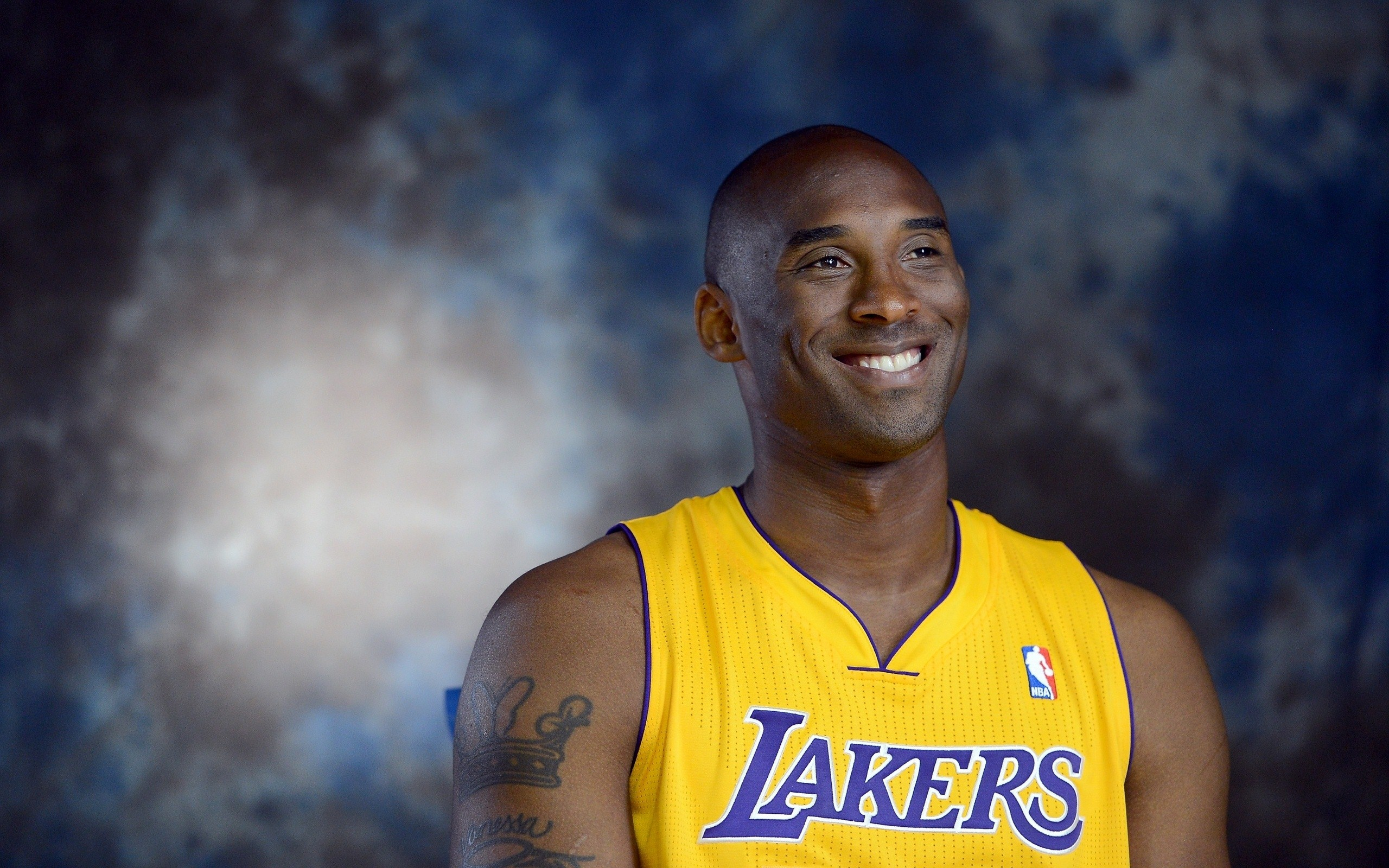 动充满了趣 动充满了趣