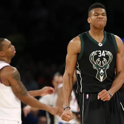 當地警方依 當地警方依