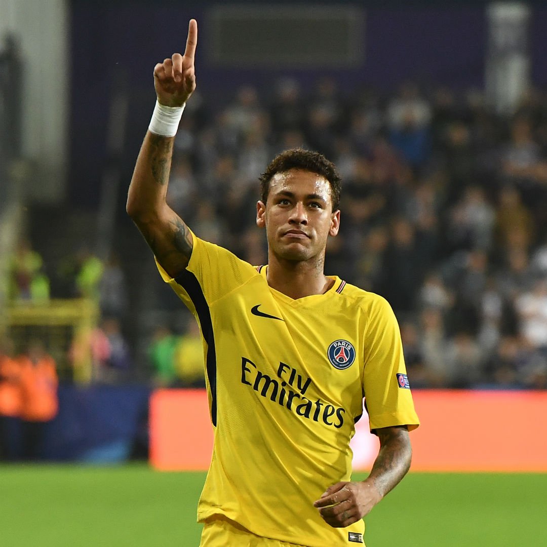 小组赛中 小组赛中