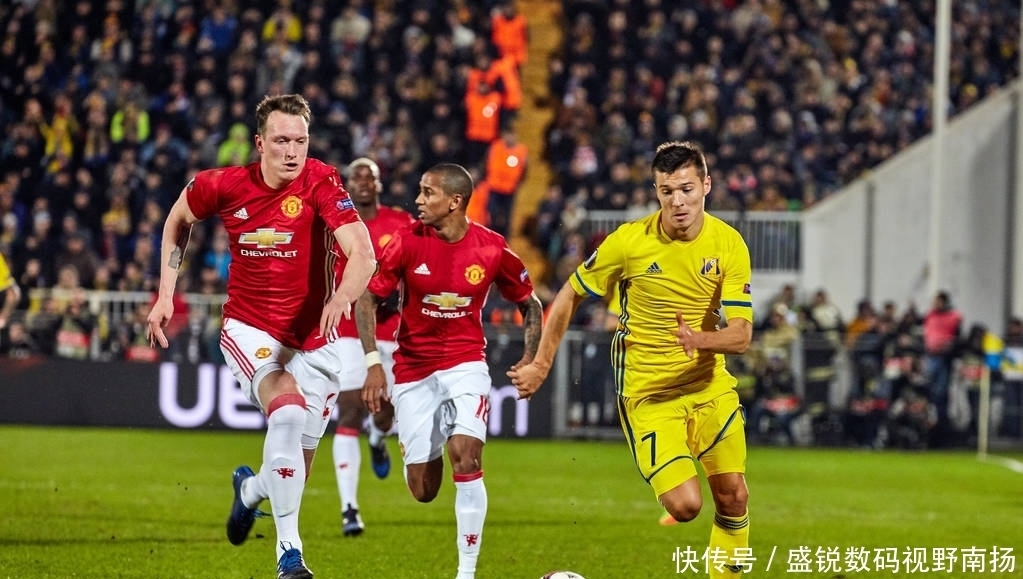 尤其提到像 尤其提到像