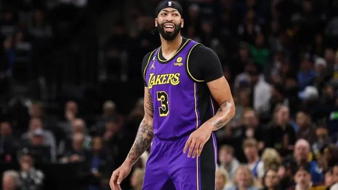 长春亚泰球 长春亚泰球