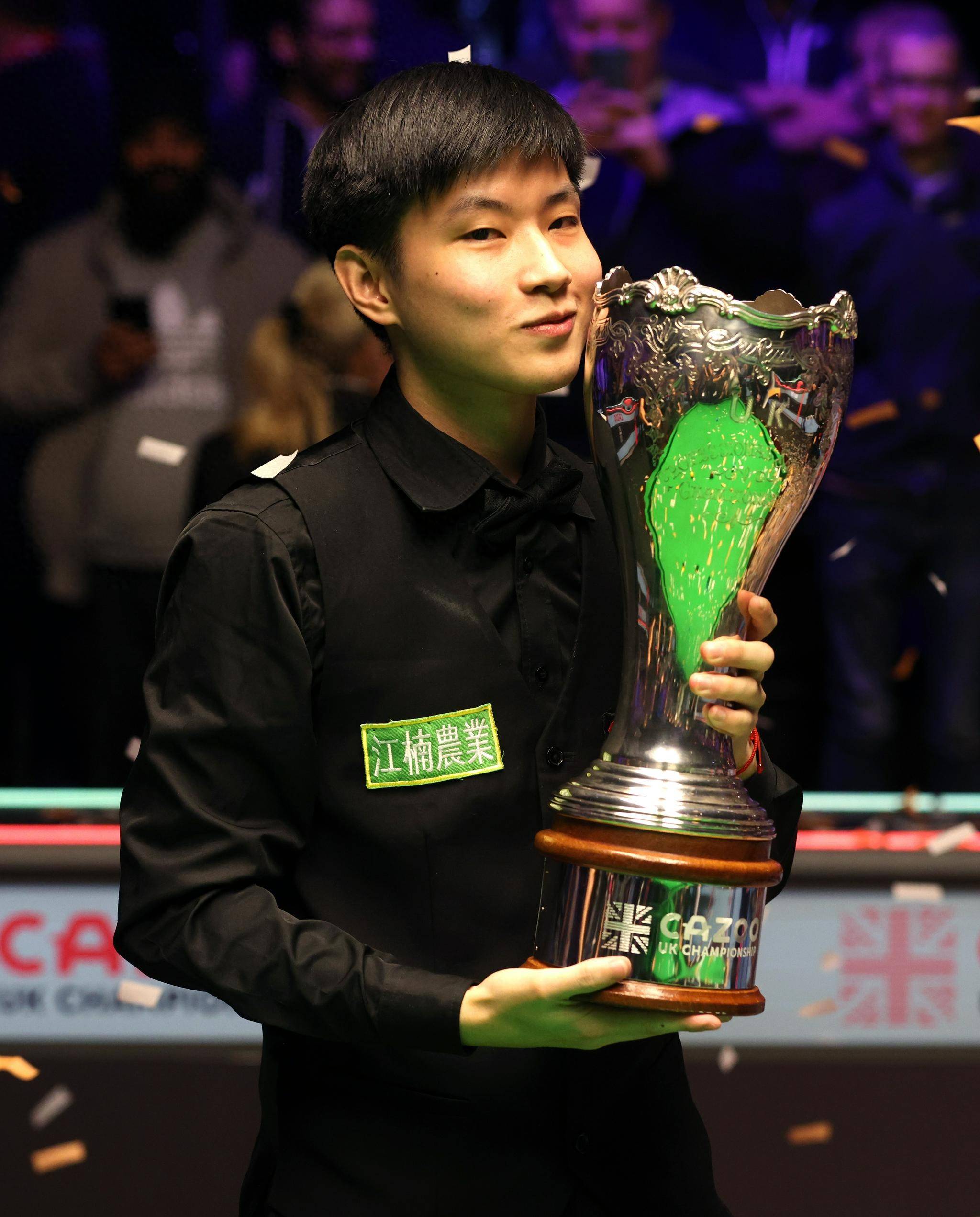 行深入分析 行深入分析