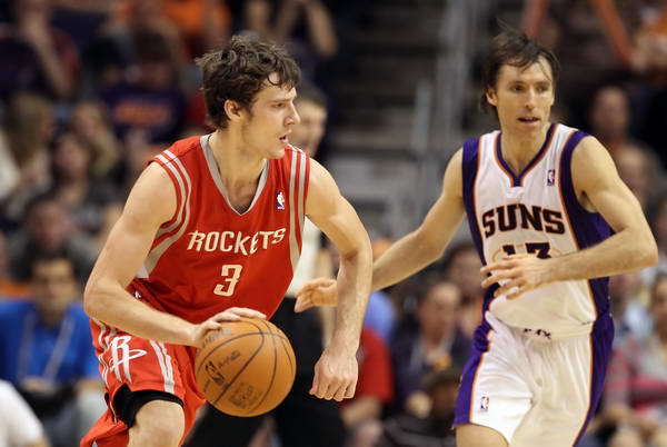 赛季初期他 赛季初期他