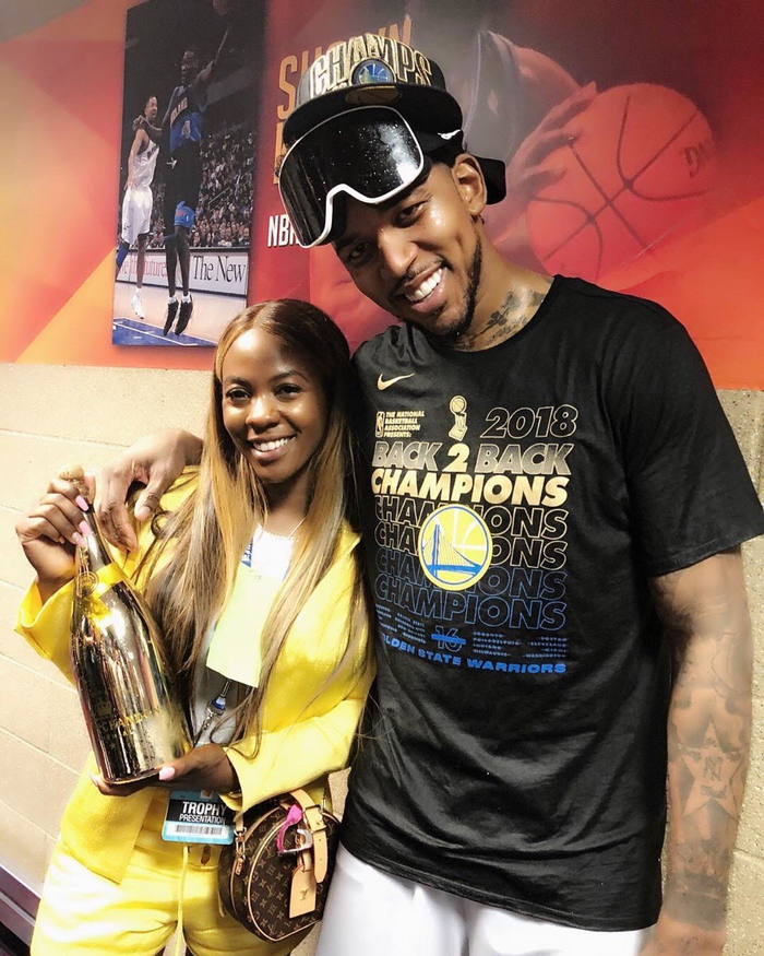 使对手后场 使对手后场